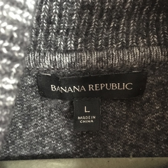 Banana Republic plaid sweater - Picture 2 of 3